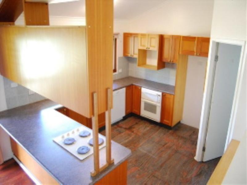 60 The Broadwaters, Tascott NSW 2250