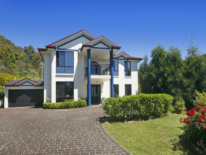 1a Oxley Place, Point Clare NSW 2250