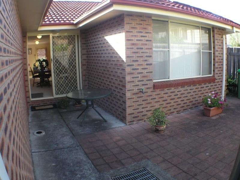 1/69a Brisbane Water Drive, Point Clare NSW 2250