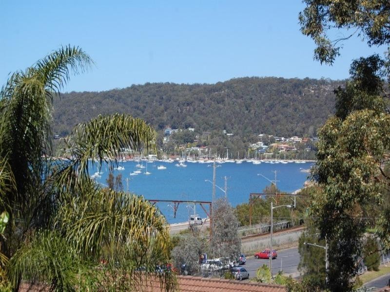 4 Bluefish Crescent, Tascott NSW 2250