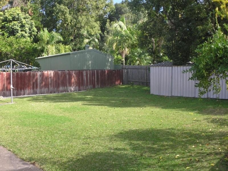 20 Jindalee Avenue, Point Clare NSW 2250
