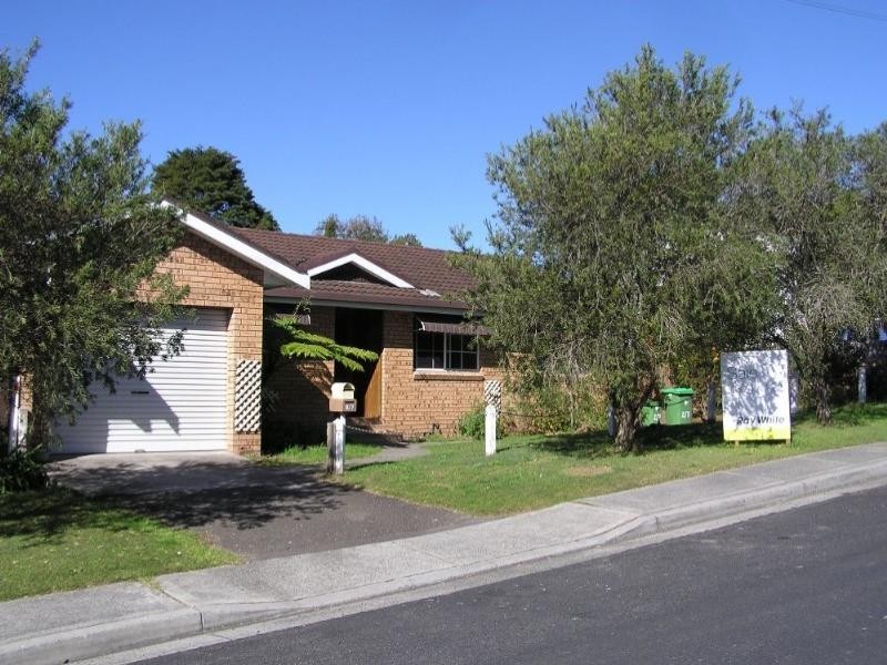 2/2 Welwyn Grove, Point Clare NSW 2250