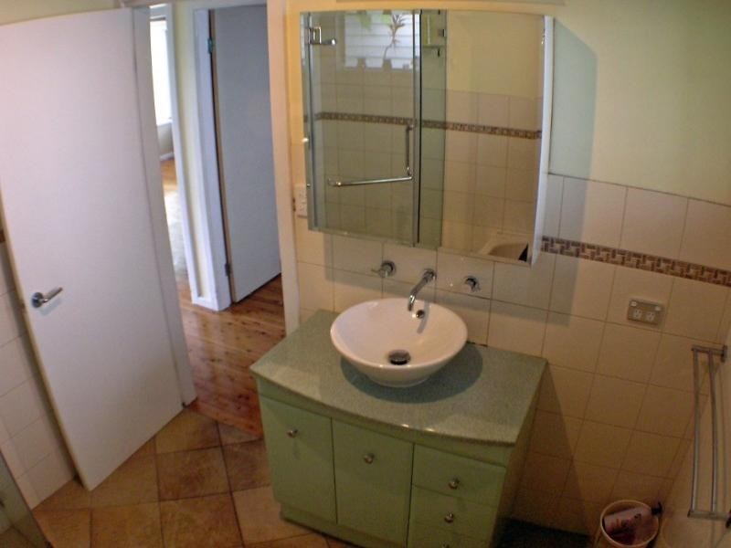 4 Jindalee Avenue, Point Clare NSW 2250