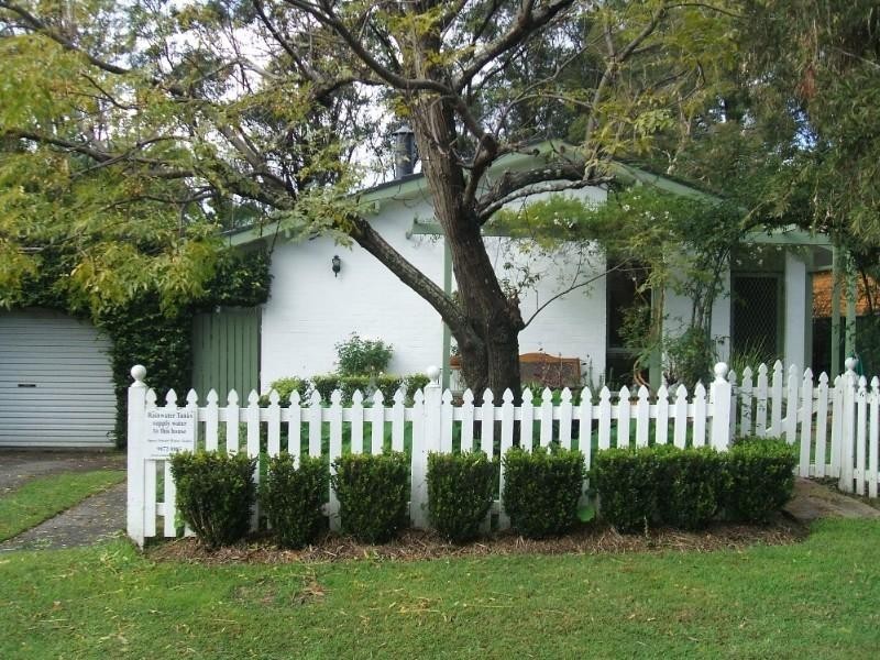18 Wendy Drive, Point Clare NSW 2250