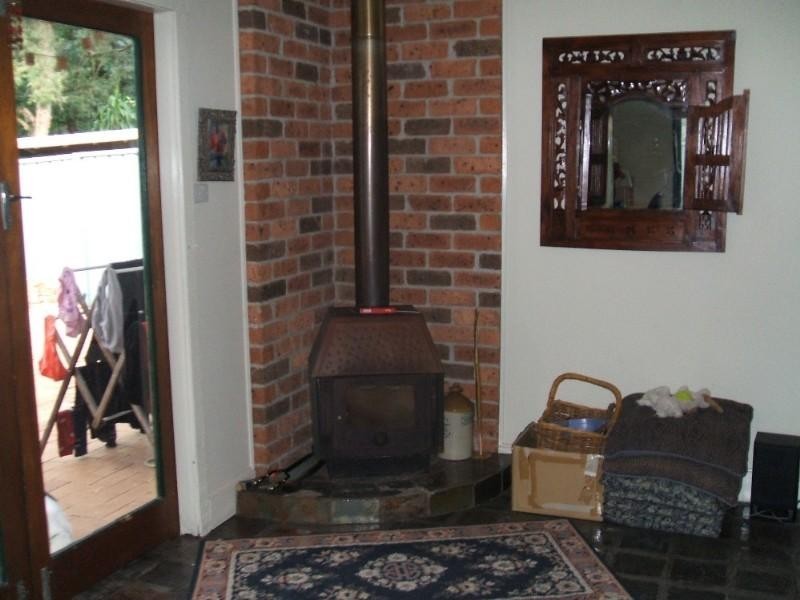 18 Wendy Drive, Point Clare NSW 2250