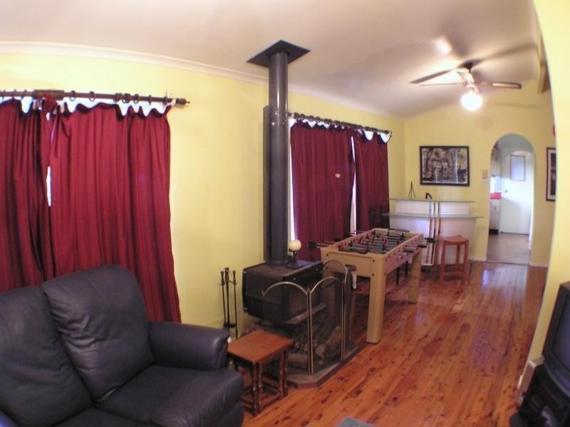 7 Coral Tree Place, Point Clare NSW 2250