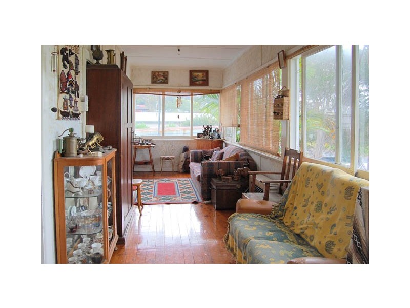 Tascott NSW 2250