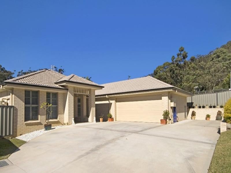 90B Coolawin Circ, Narara NSW 2250