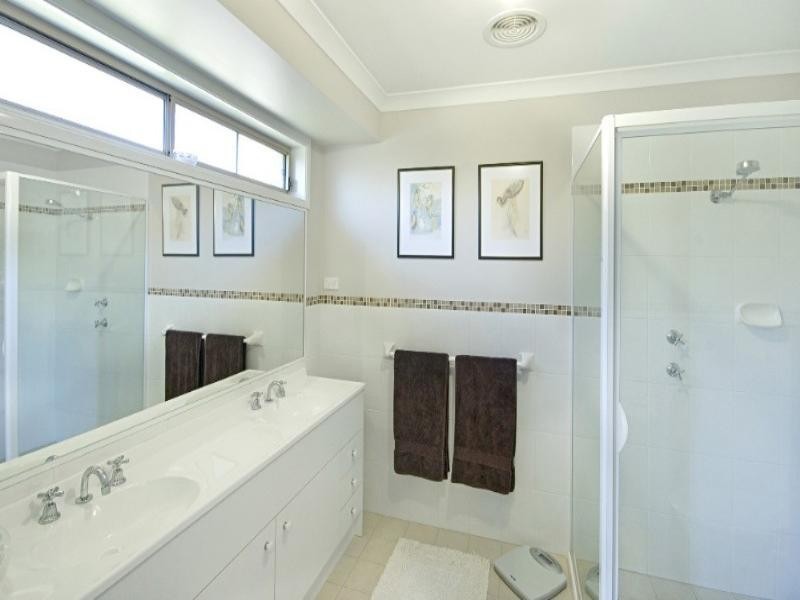 90B Coolawin Circ, Narara NSW 2250