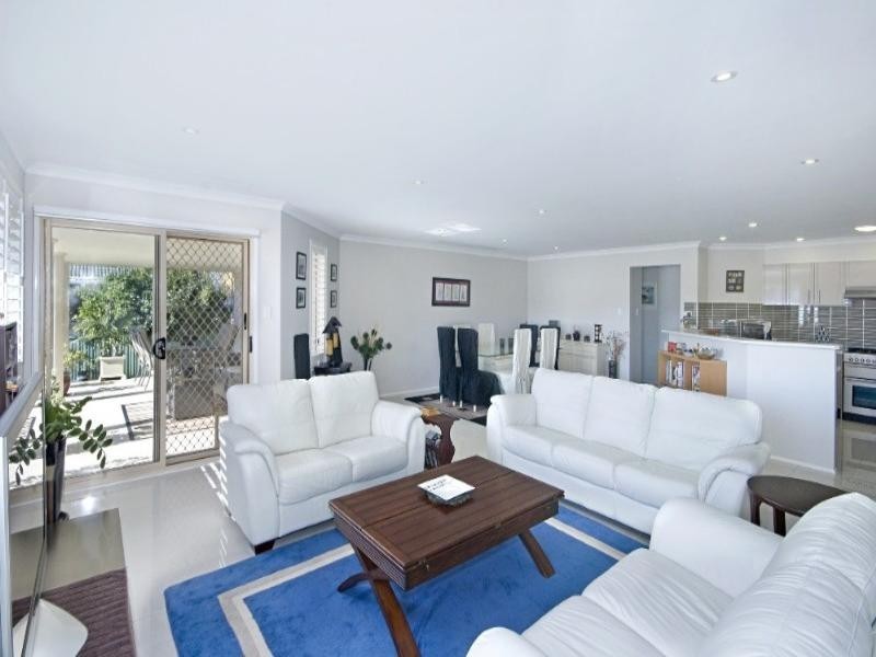 90B Coolawin Circ, Narara NSW 2250