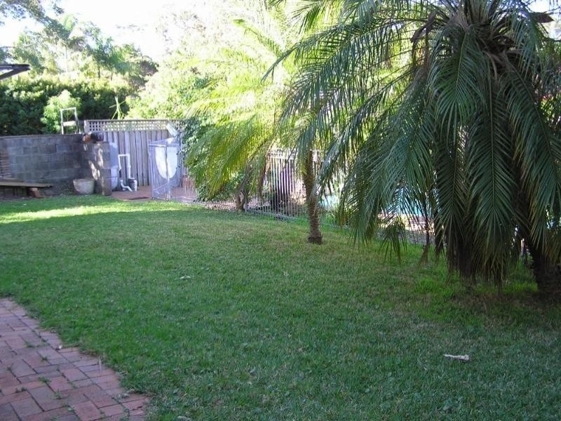 21 Collard Road, Point Clare NSW 2250