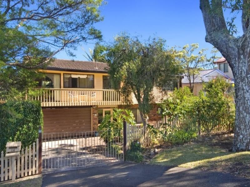 14 Coogee Road, Point Clare NSW 2250
