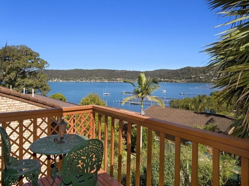 14 Coogee Road, Point Clare NSW 2250