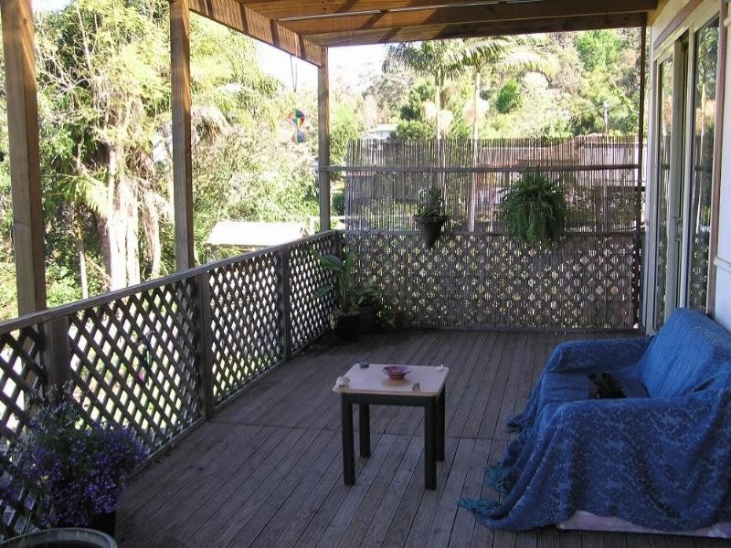 22 Hughes Street, Point Clare NSW 2250