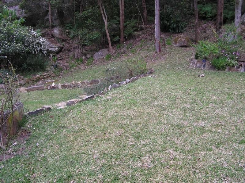 19 Melaleuca Crescent, Tascott NSW 2250