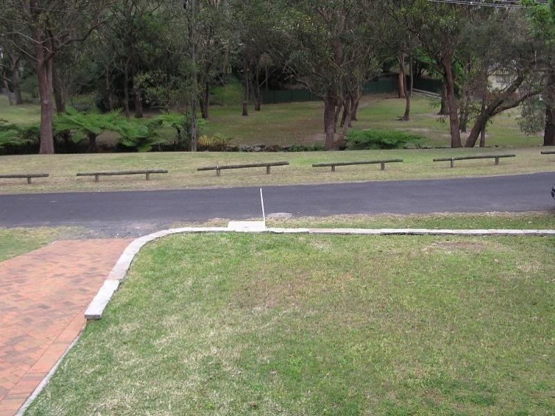 19 Melaleuca Crescent, Tascott NSW 2250