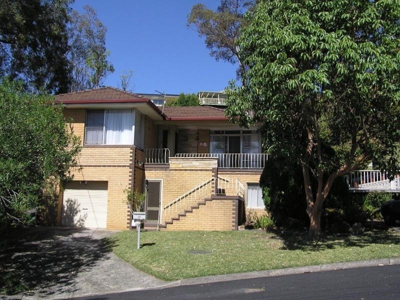 29 Fiona Street, Point Clare NSW 2250