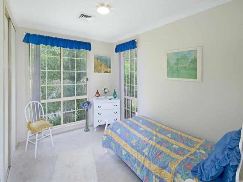 86 Singleton Road, Point Clare NSW 2250