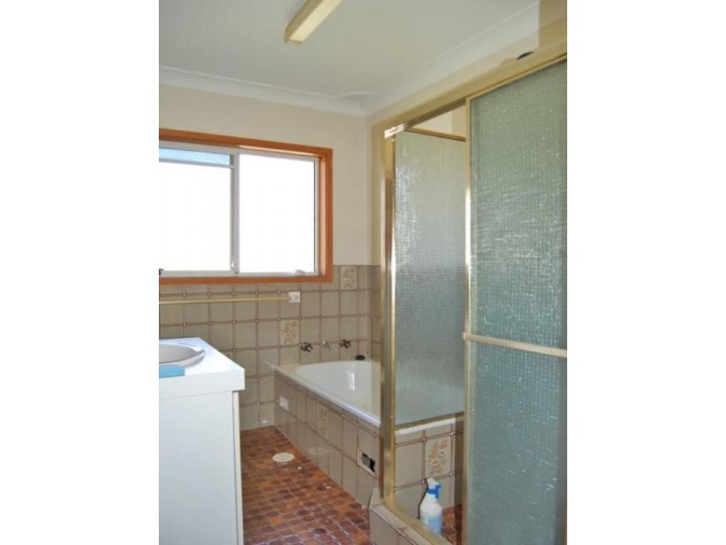 West Gosford NSW 2250