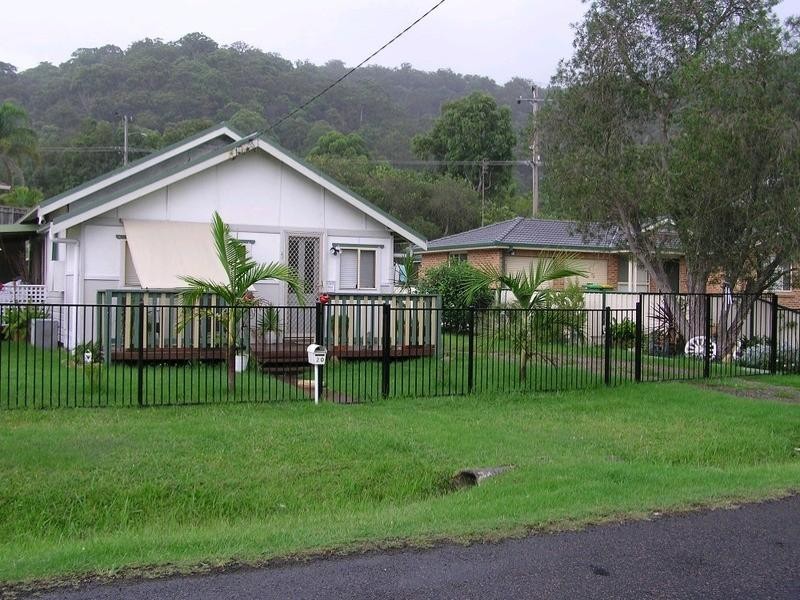 20 Couche Crescent, Koolewong NSW 2256