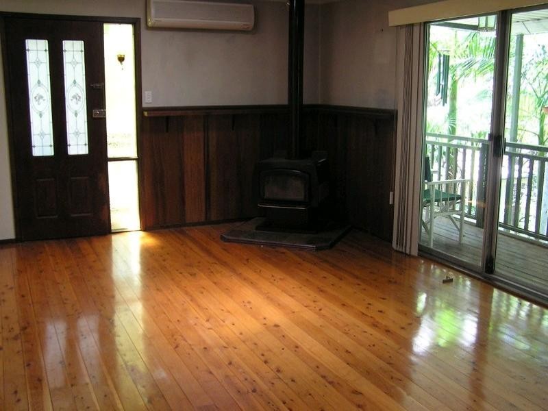 15 Coral Tree Place, Point Clare NSW 2250