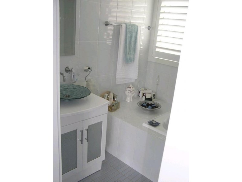 Point Clare NSW 2250