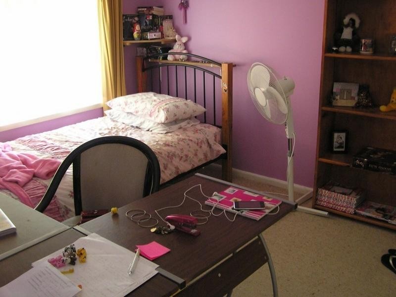 16 Sunnyside Avenue, Point Clare NSW 2250