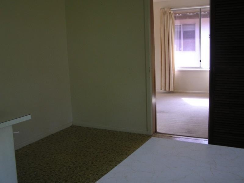 16 Sunnyside Avenue, Point Clare NSW 2250