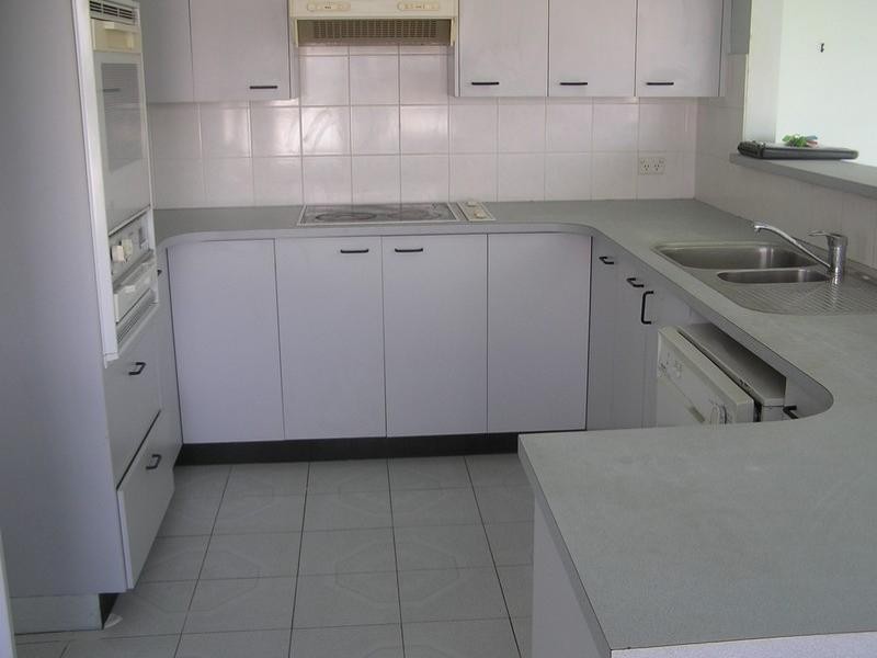 9 Penang Street, Point Clare NSW 2250