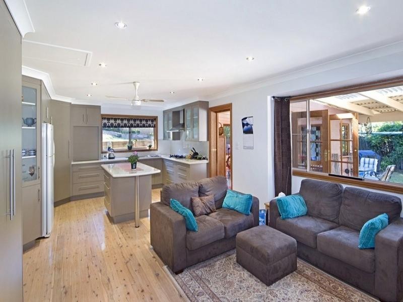 4 Glenwood Road, Narara NSW 2250