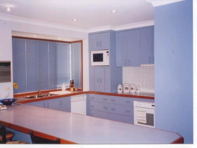 7 Talinga Avenue, Point Clare NSW 2250