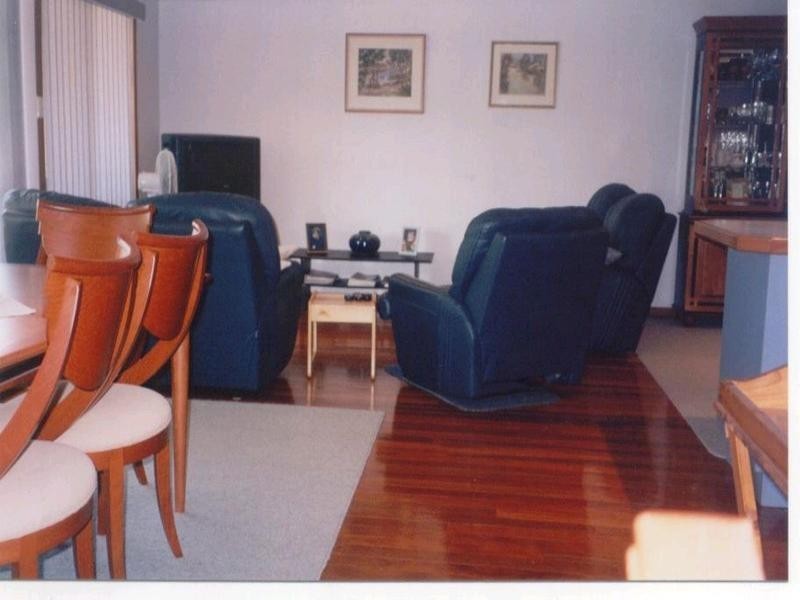 7 Talinga Avenue, Point Clare NSW 2250