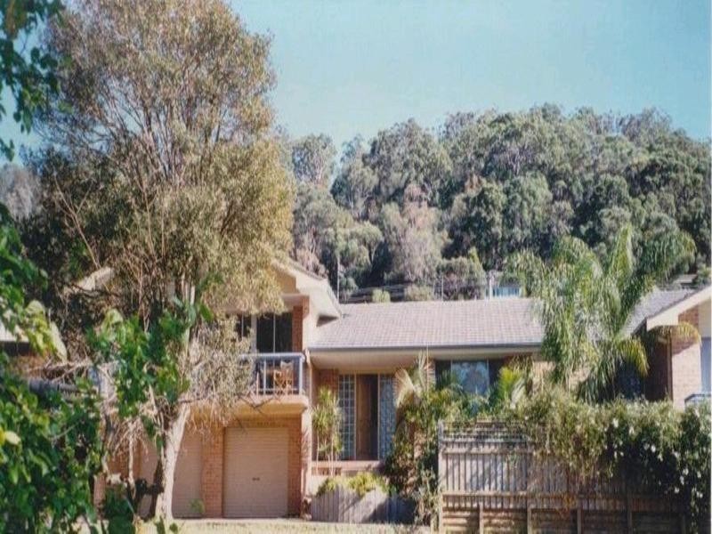 7 Talinga Avenue, Point Clare NSW 2250