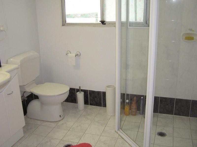 39 Tania Drive, Point Clare NSW 2250