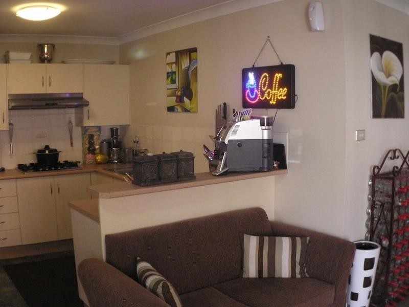 3 Wixstead Close, Point Clare NSW 2250