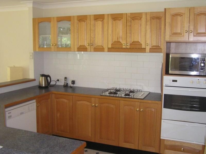 80 Singleton Road, Point Clare NSW 2250