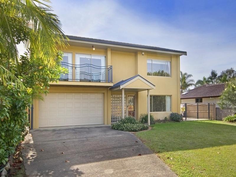 61 Bayline Drive, Point Clare NSW 2250