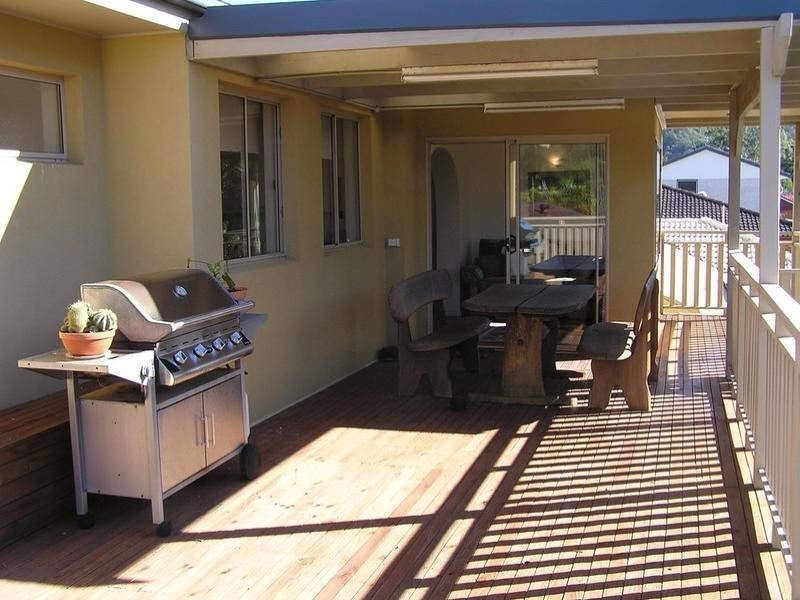 61 Bayline Drive, Point Clare NSW 2250