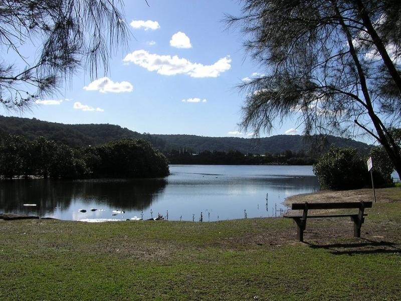61 Bayline Drive, Point Clare NSW 2250