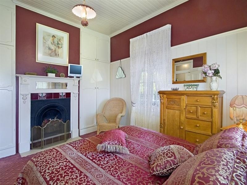 15 Alukea Avenue, Point Clare NSW 2250