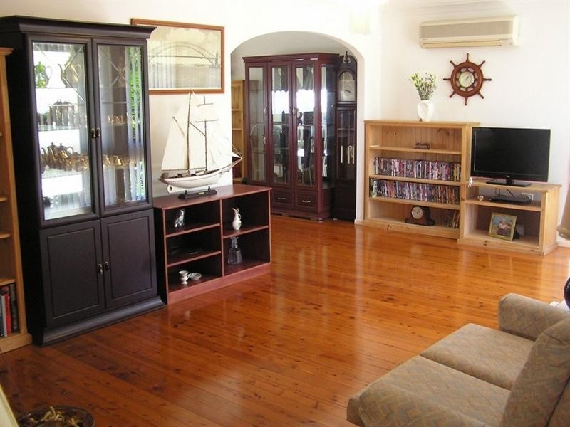 40 Bayline Drive, Point Clare NSW 2250