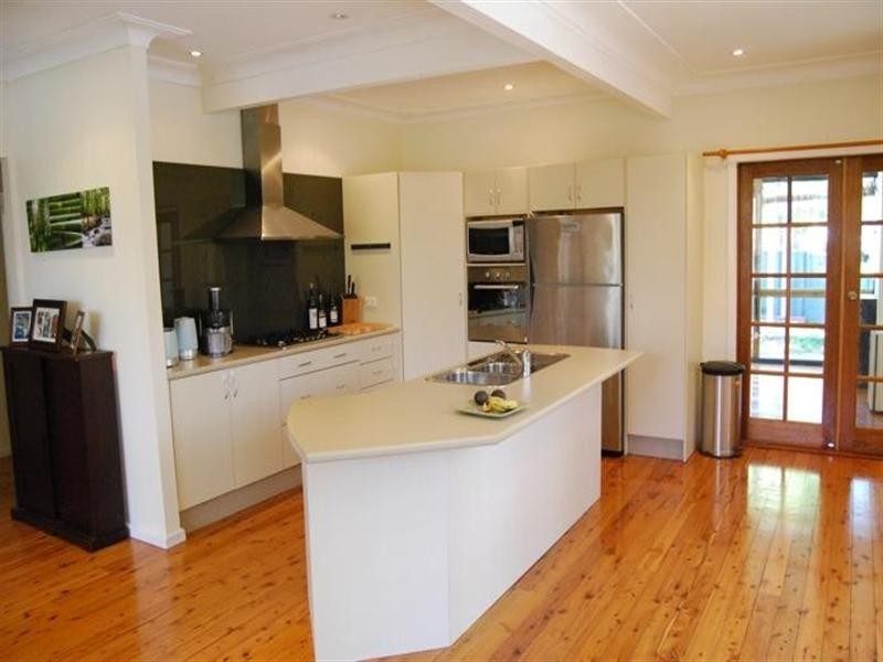25 Grace Avenue, Point Clare NSW 2250