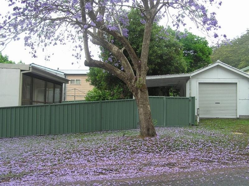25 Grace Avenue, Point Clare NSW 2250