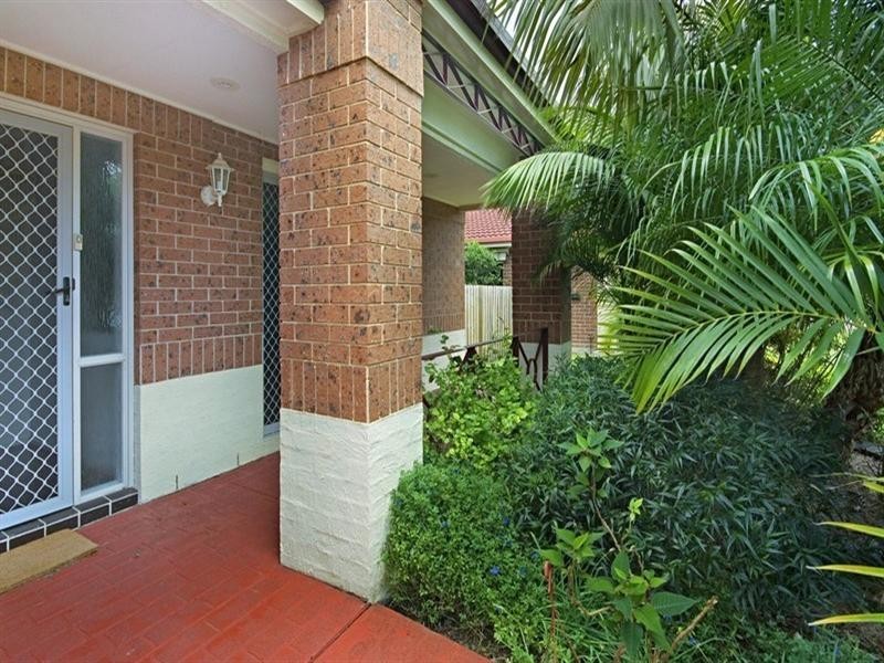 39 Singleton Road, Point Clare NSW 2250