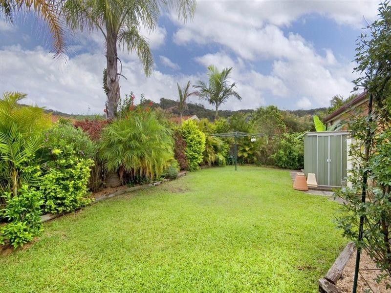 39 Singleton Road, Point Clare NSW 2250
