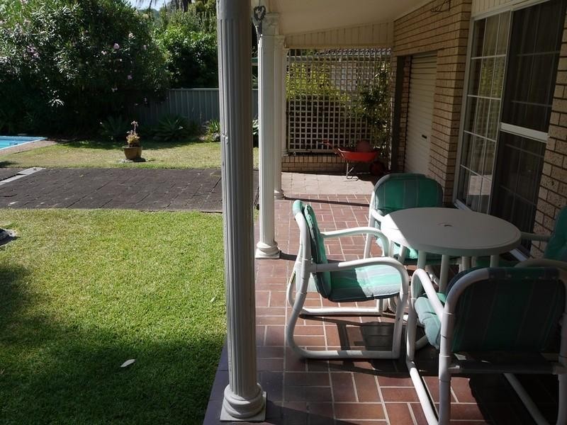 26 Uratta Street, West Gosford NSW 2250