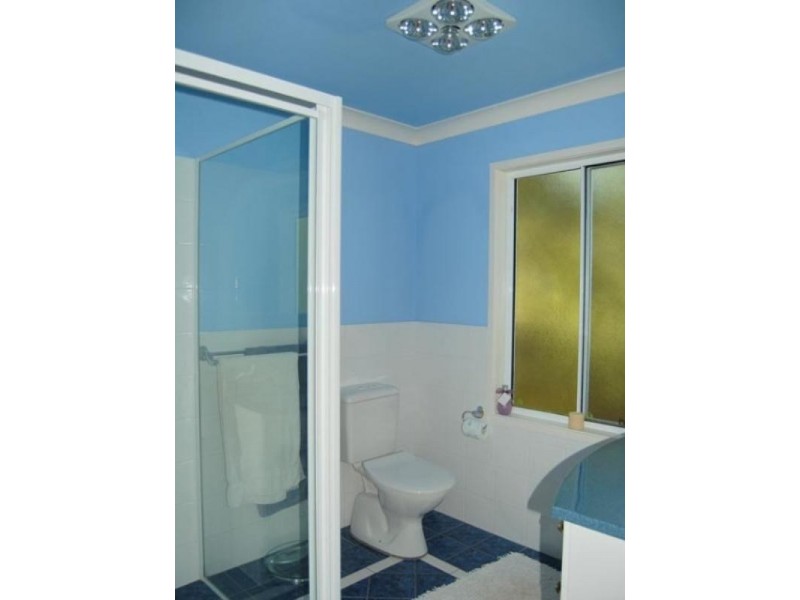 62 Melaleuca Crescent, Tascott NSW 2250