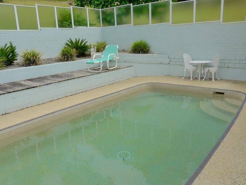 27 Fiona Street, Point Clare NSW 2250