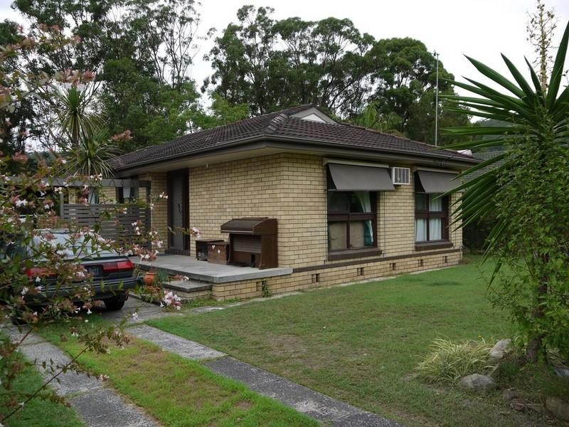 14 Wendy Drive, Point Clare NSW 2250