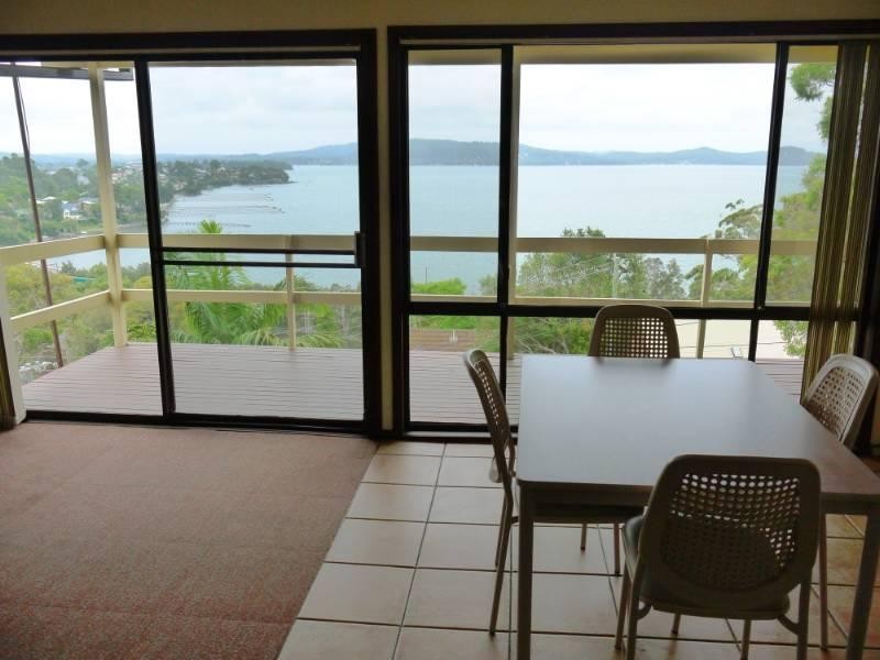 12 Sandstone Crescent, Tascott NSW 2250
